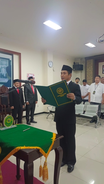 PENGAMBILAN SUMPAH DAN PELANTIKAN PANITERA MUDA PIDANA